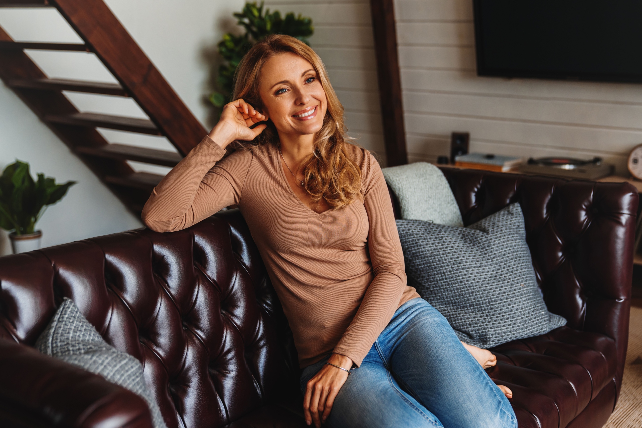 Oral Health Tips for Women Going Through Perimenopause